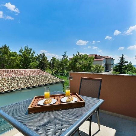 Cascada Villas With Private Jacuzzi And Private Parking Starigrad Paklenica Exteriér fotografie